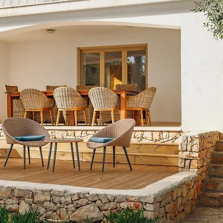 Luma Hvar Premium Beachfront 1st Row To Sea 이반 돌라츠